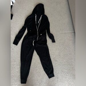 Size small Vuori set